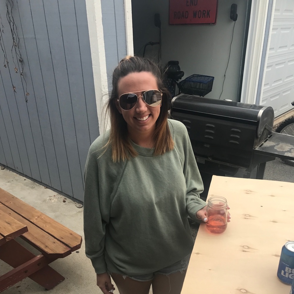 Meet your Posher, Elie